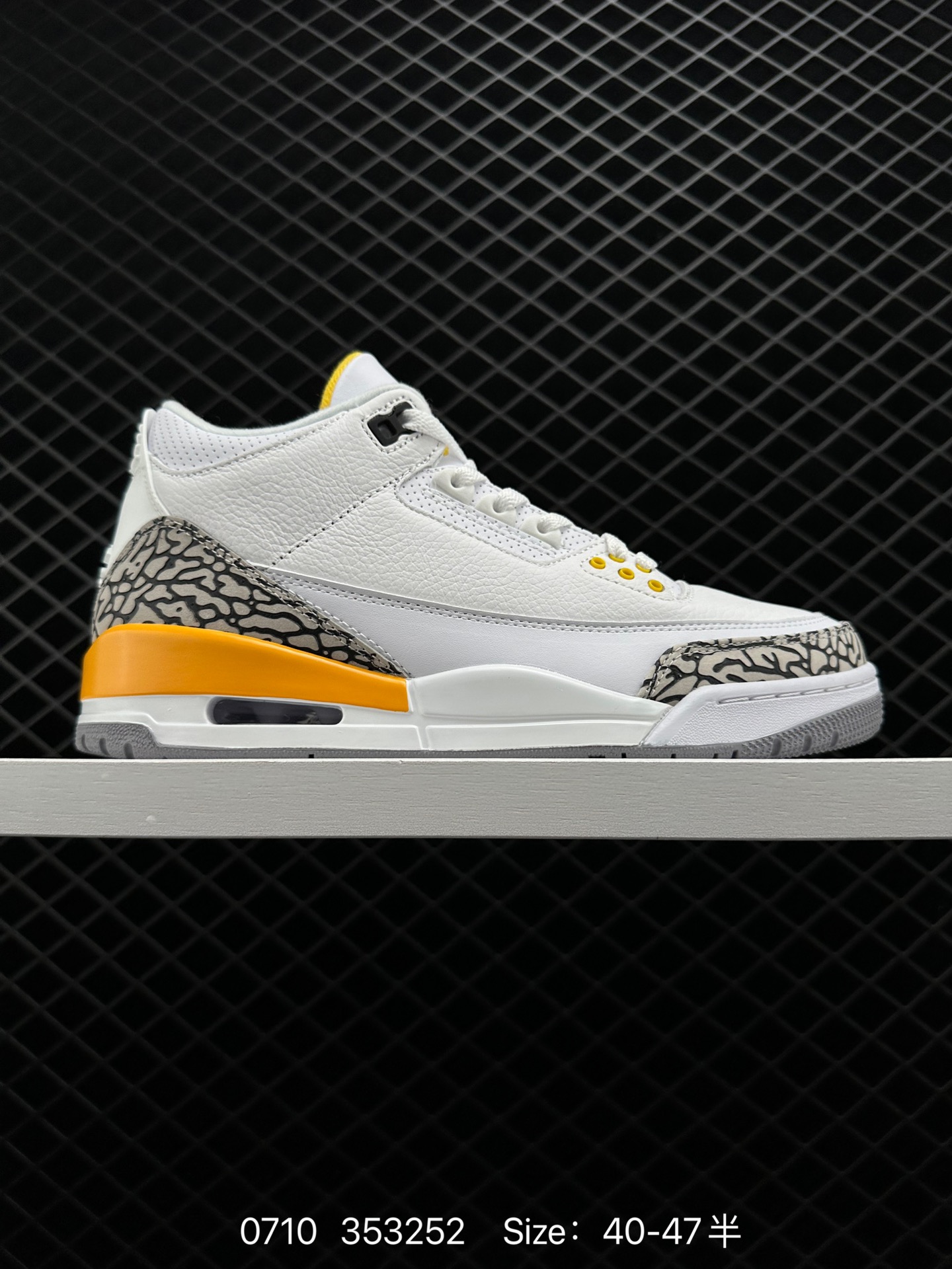 Air Jordan 3 WMNS “Laser Orange”